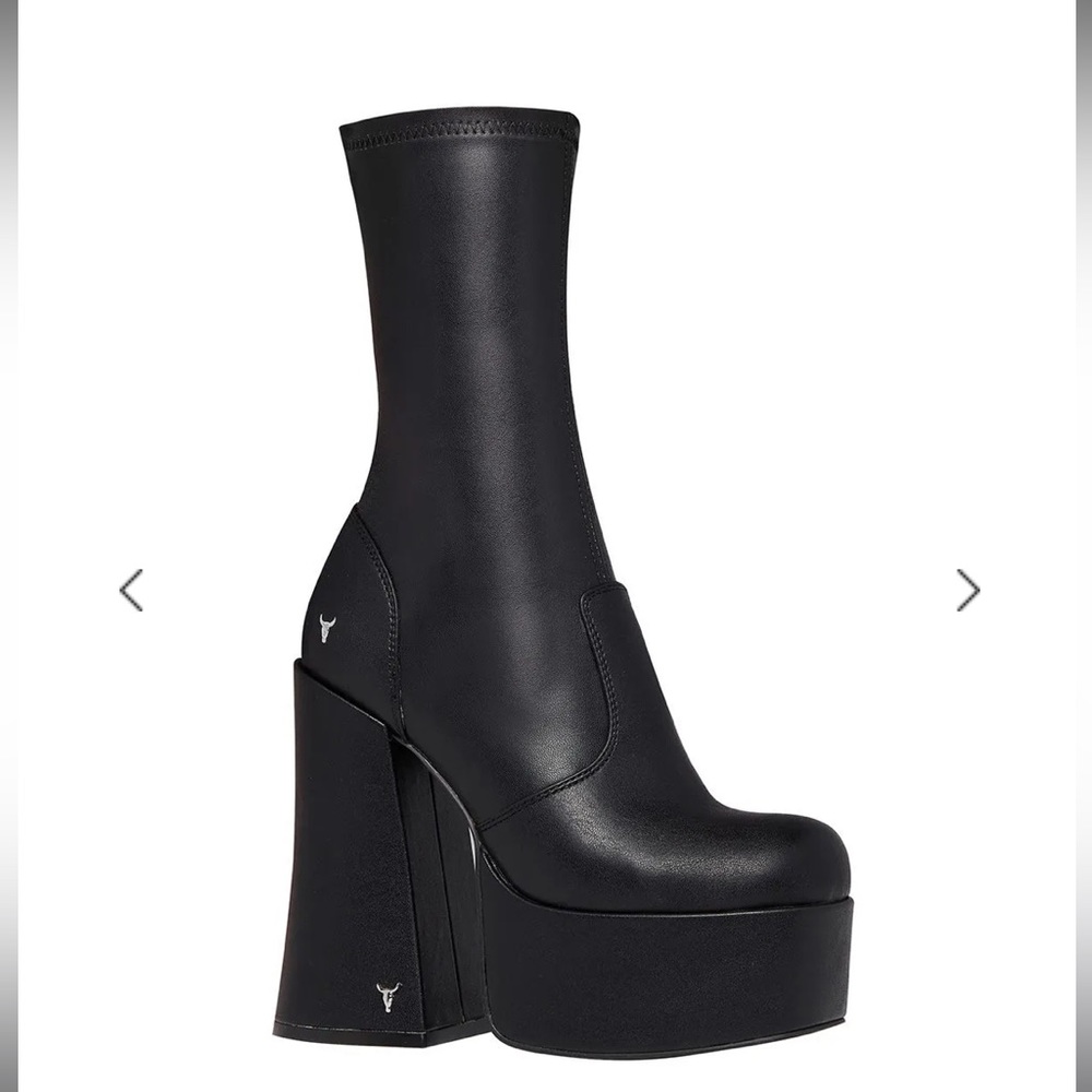 Genuine leather platform boots